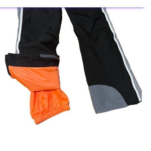 Sold  - Picture 4 of 7